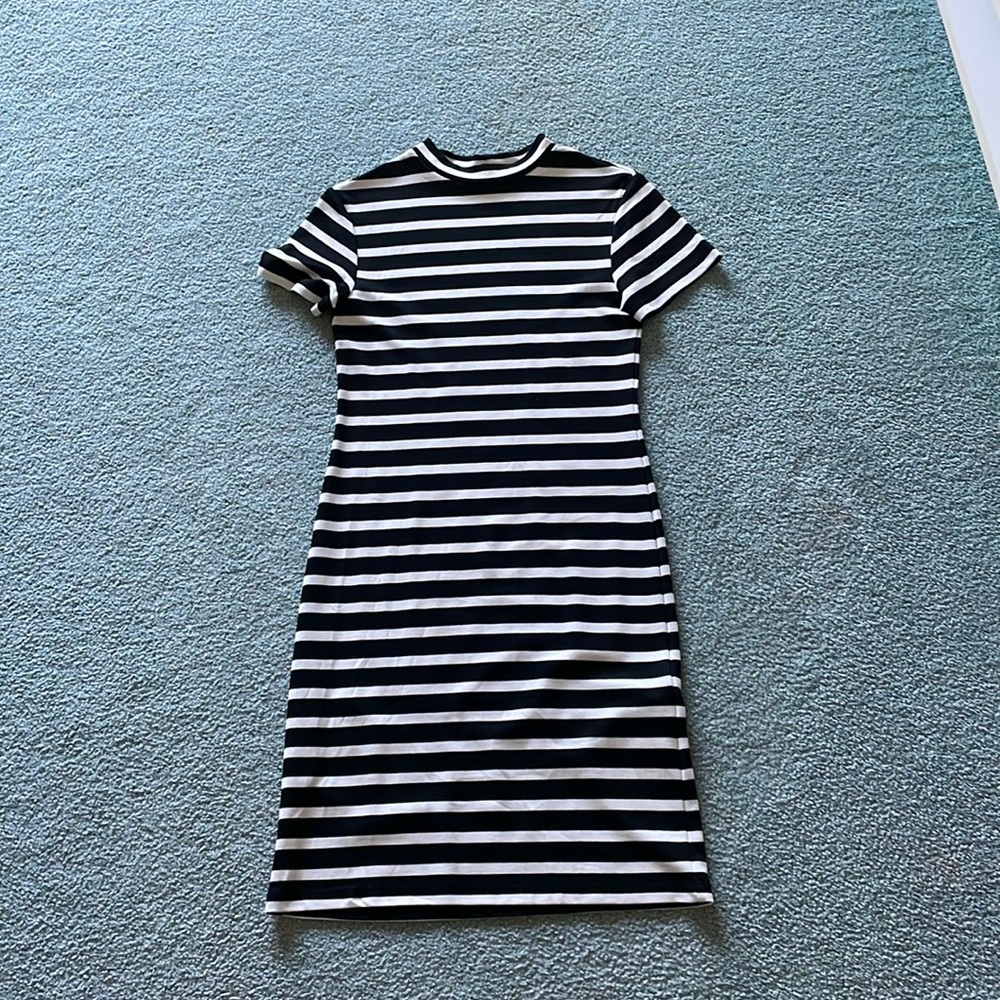 Converse women knitted dress, made in japan